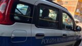 Roma, degrado senza fine: la Polizia Locale ripulisce Trastevere, via Pacinotti e Lungotevere Gassman