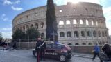Roma, 15 ladri arrestati in 72 ore: turisti derubati in metro, nei negozi e tra i monumenti