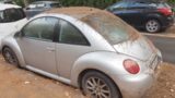 Roma, 150mila auto abbandonate in strada: verranno rimosse (forse) grazie alla legge bipartisan