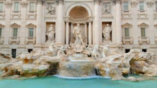 Roma, la Fontana di Trevi come non l’avete mai vista: apre gratis l’affaccio dall’alto, ecco quando