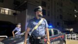 Roma, ai domiciliari per droga ma va in giro con 19 dosi e 340 euro: arrestato