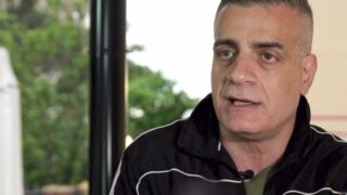 Roma, borseggiatori tentano di investire Cicalone: “È un avvertimento”