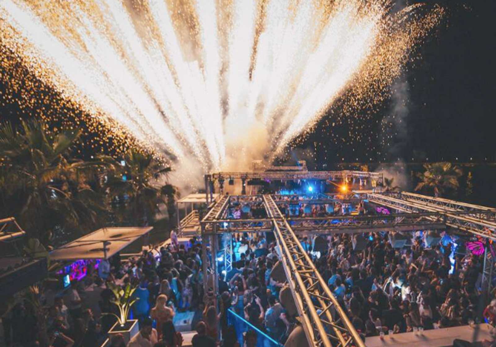 Una discoteca tra Ostia e Fregene