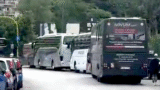 Roma, parcheggio abbandonato al degrado a due passi dal Vaticano, mentre i pullman sostano in doppia fila (VIDEO)