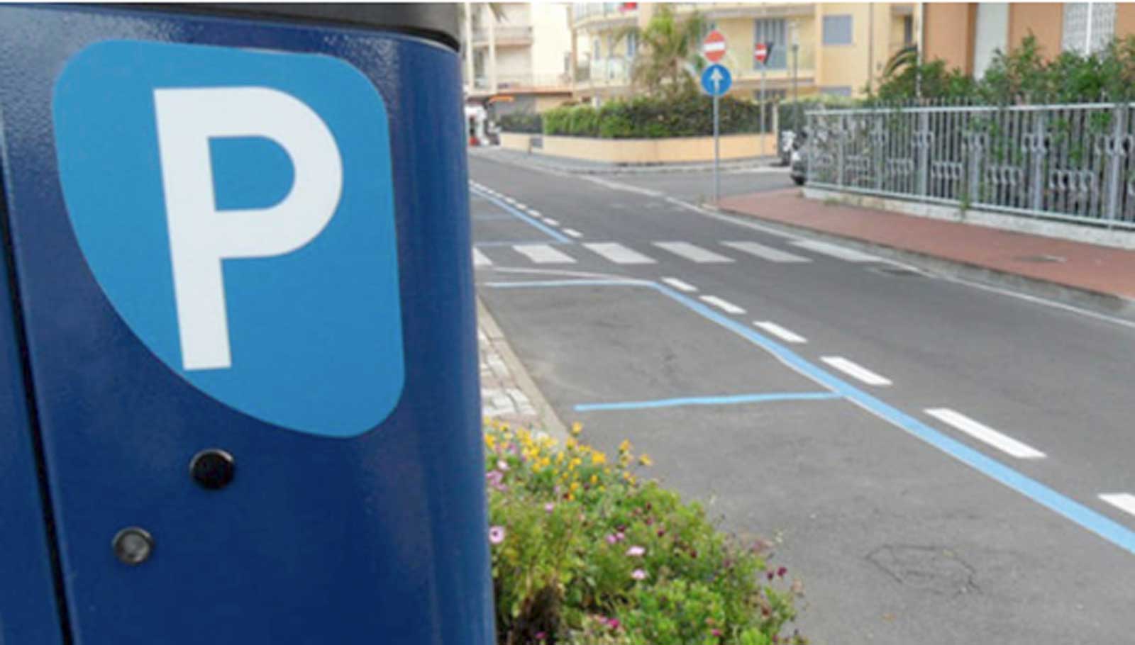 Un parcheggio di Roma che verrà controllato con sensori elettronici