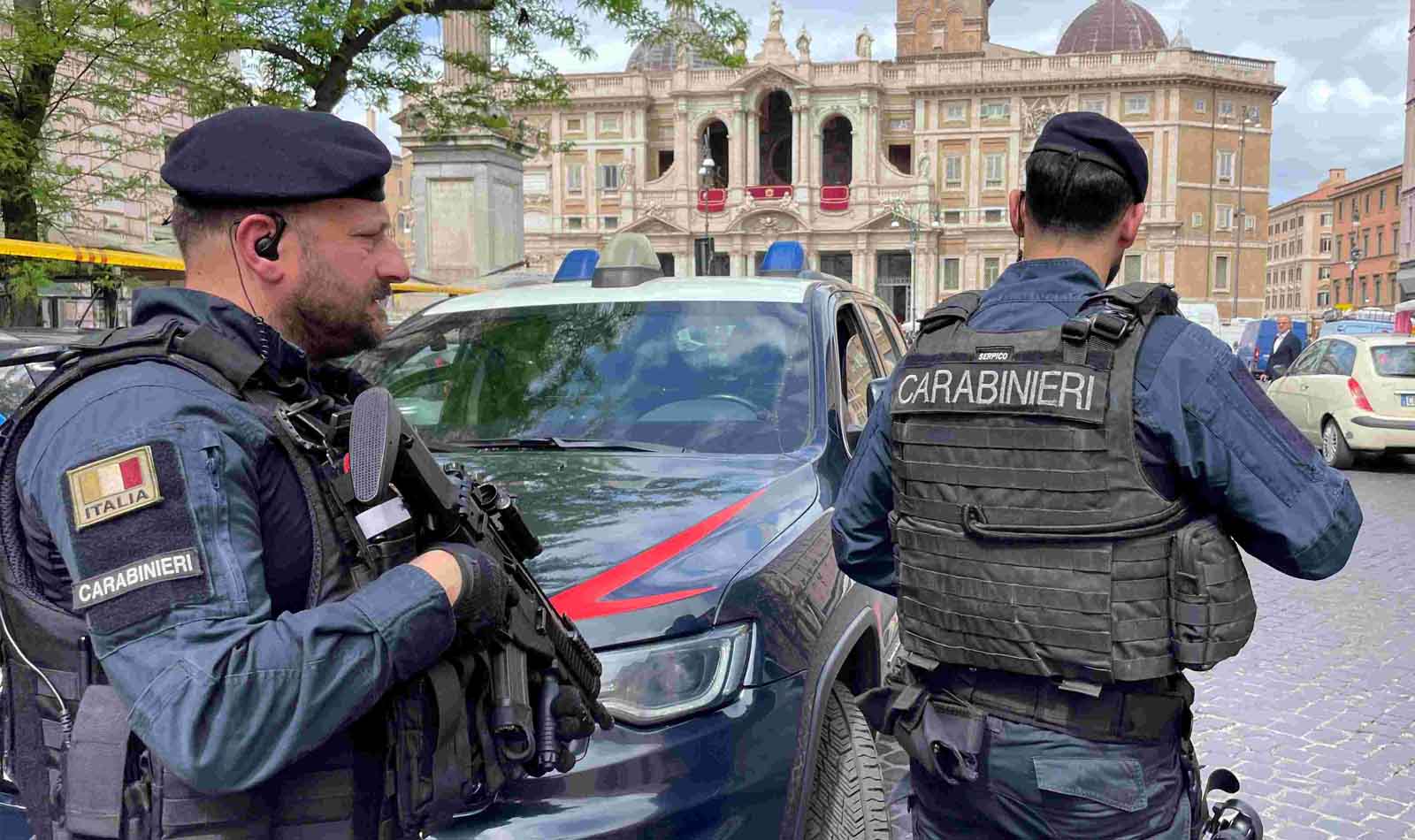 Roma, Carabinieri in azione