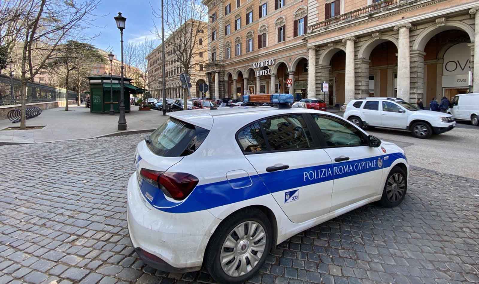 Roma, Polizia Locale piazza Vittorio