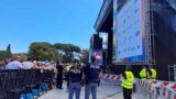 Roma, molestie sessuali al concerto del Primo Maggio: aggredita in fila, tre arresti