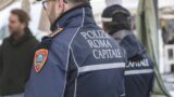 Roma, sequestrati 3 quintali di frutta venduta abusivamente: devoluta in beneficenza