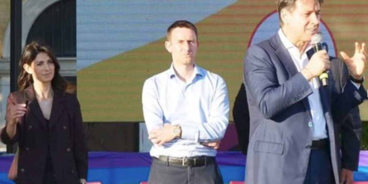 Roma, Conte e Raggi tornano sullo stesso palco alla Città dell'Altra Economica