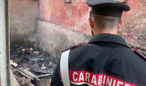 Roma, incendio appiccato per noia a Capannelle