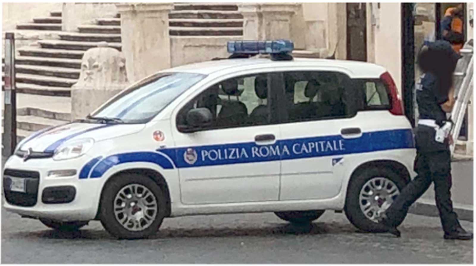Roma, un cavo elettrico cade dai lampioni: chiude via Nomentana