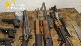 Velletri, scoperti 21 chili di cocaina e un arsenale: quattro arresti