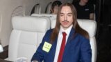 Tommy Cash sbarca a Roma con la sua ‘Espresso macchiato’: il concerto all’Eur, data e biglietti
