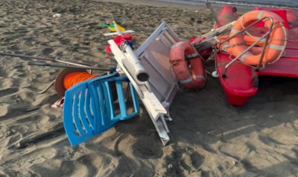 vandali ad Ostia Ponente