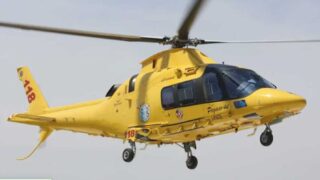 Dragoncello, fioriera cade dal quarto piano e colpisce un operaio: 60enne soccorso dall’eliambulanza