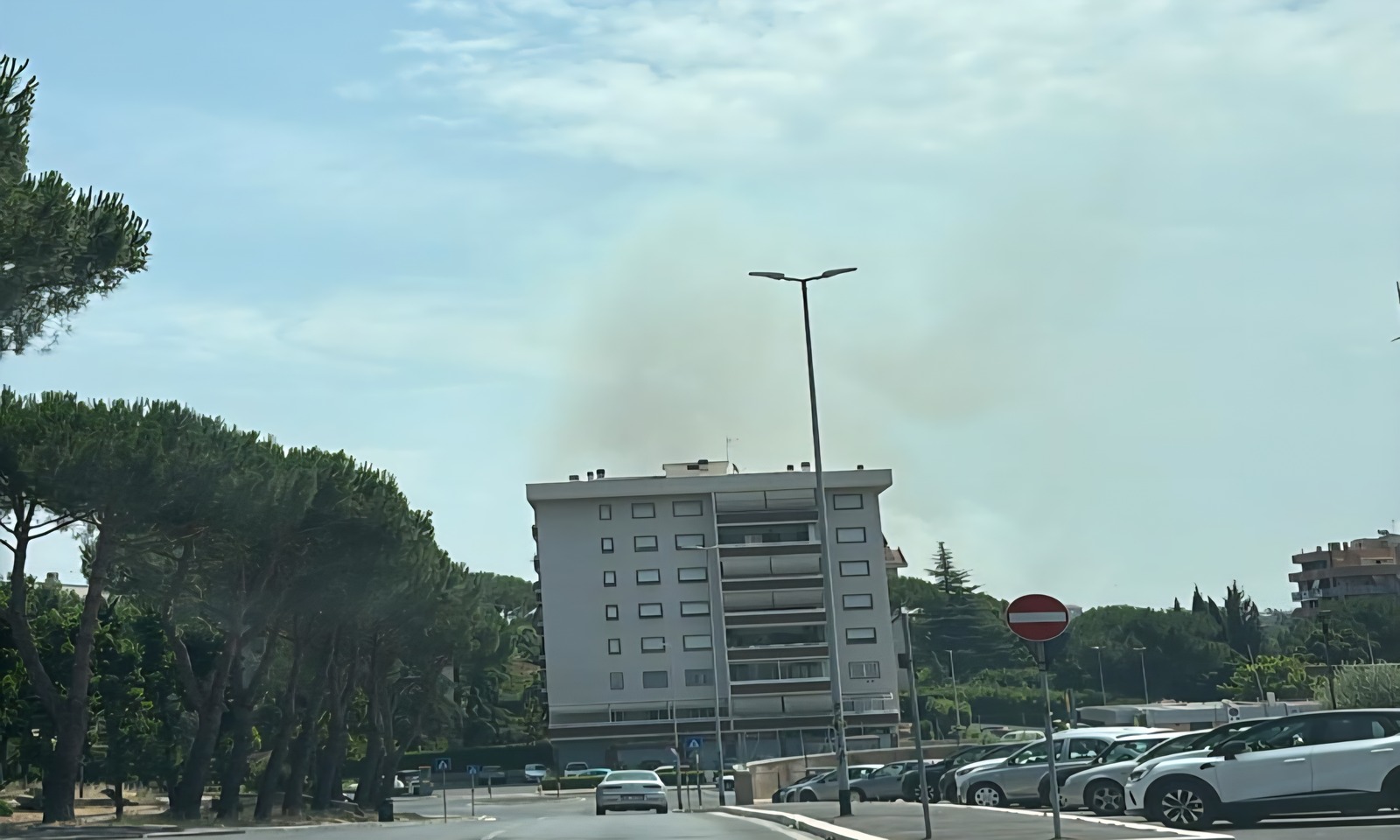 Incendio sterpaglie a San Basilio