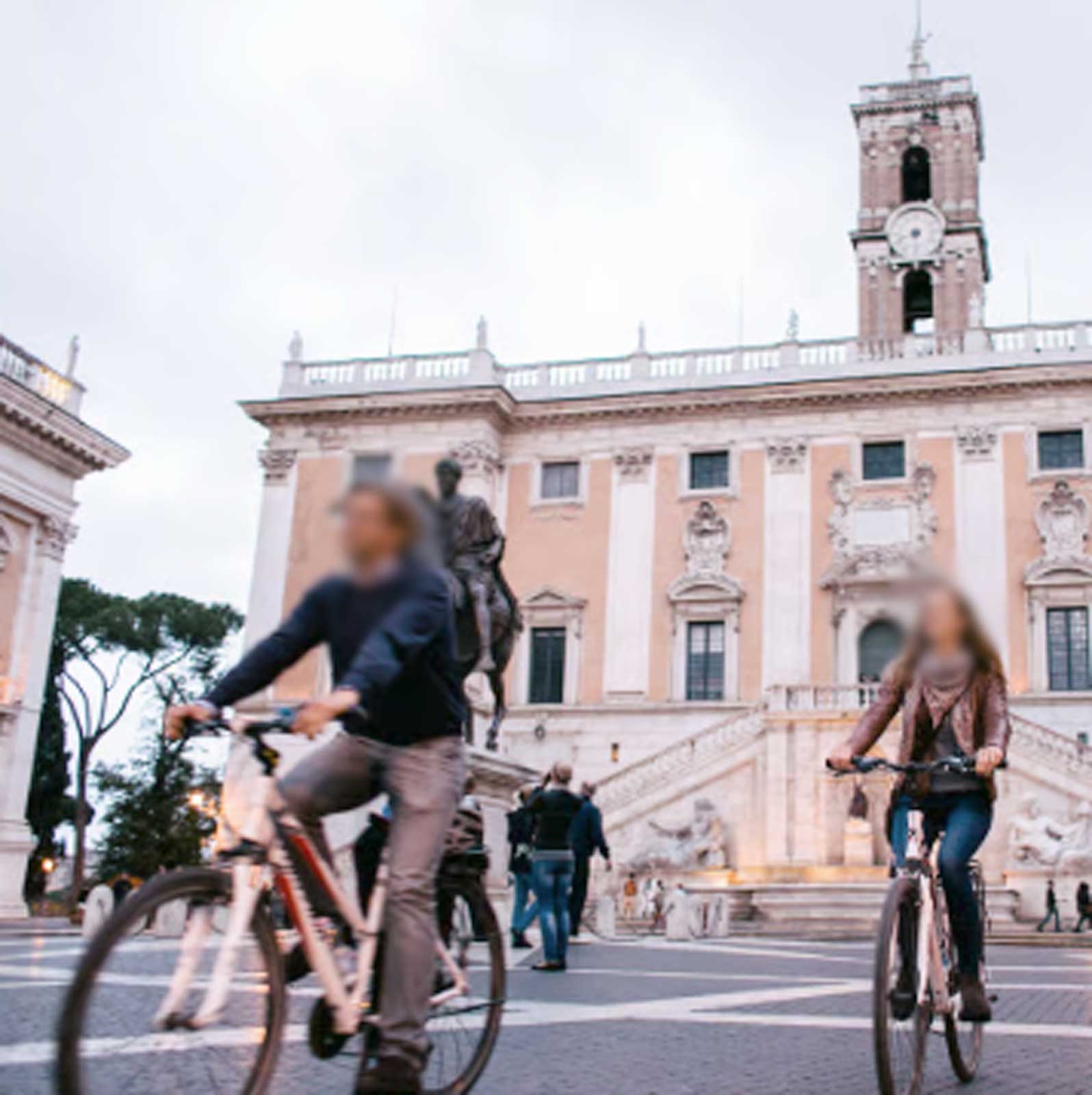 Roma, bici per andare al lavoro
