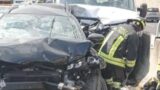 Grave incidente alle porte di Roma: coinvolte due auto e un furgone: un ferito grave