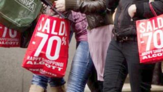 Roma, saldi estivi agli sgoccioli: l’ultima chiamata, ecco dove può nascondersi l’affare vero e come tutelarsi