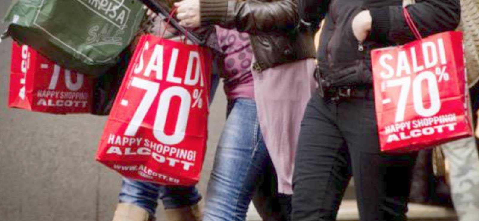 Roma, iniziano i pre saldi
