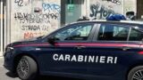 Roma, violenta rapina in pieno giorno all’Alessandrino: calci e pugni per pochi spicci