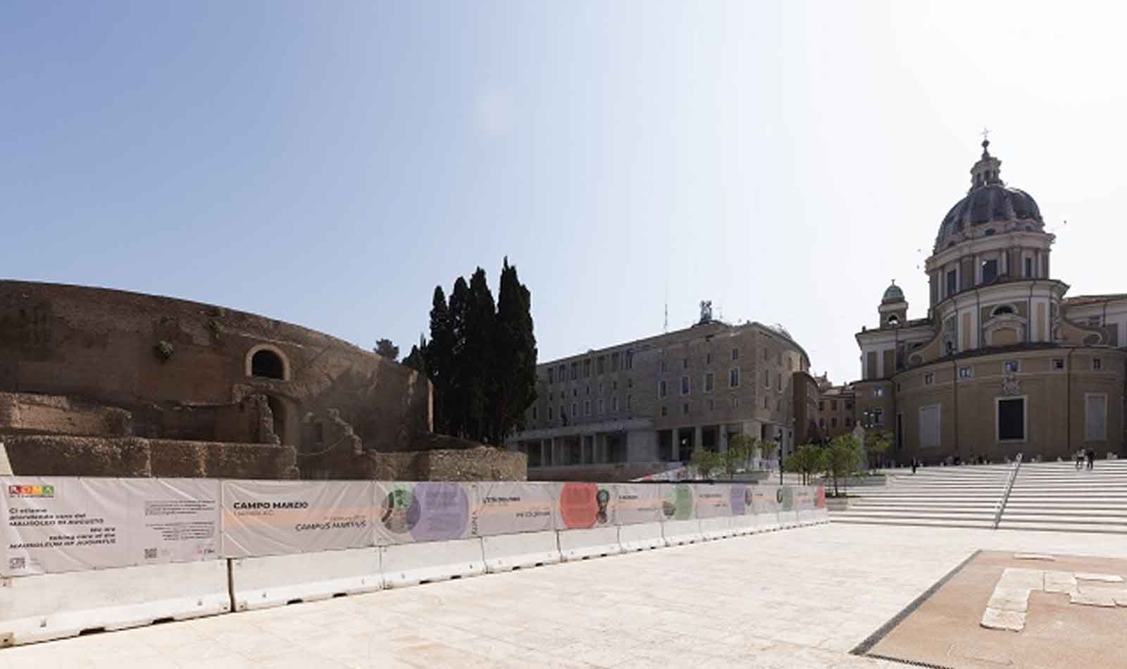 Roma, Piazza Augusto Imperatore