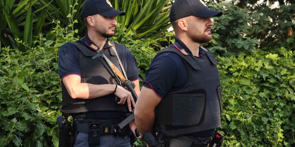 Roma, Polizia Colle Oppio Colosseo