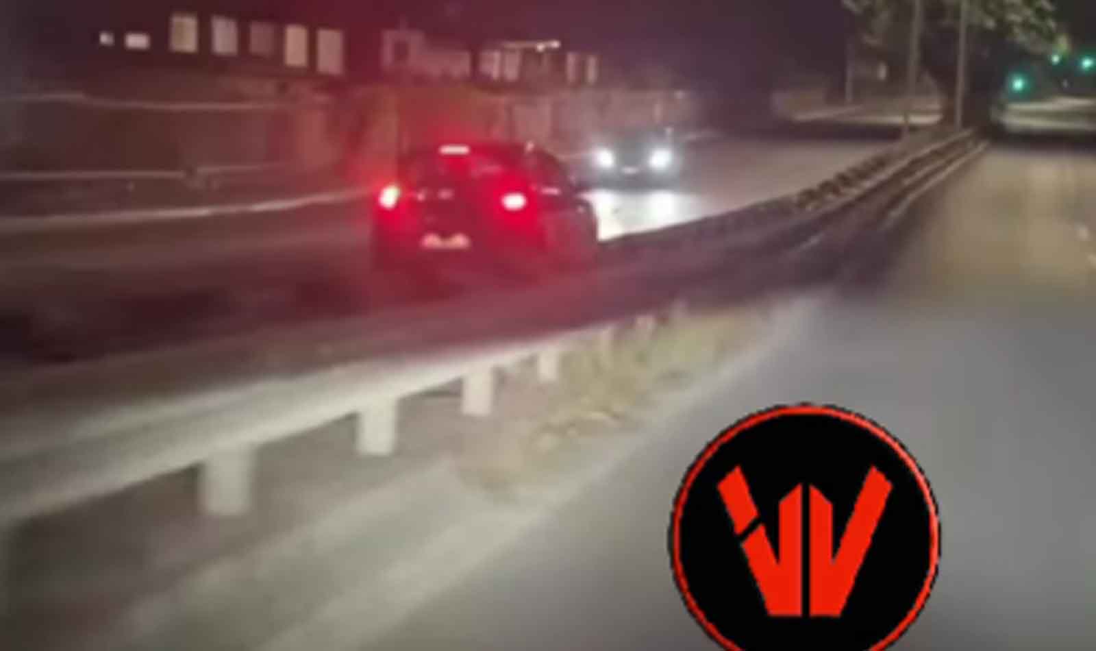 Roma, contromano lungo via dei Monti Tiburtini