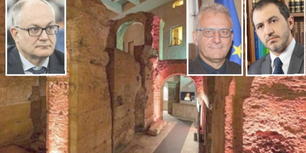 Roma, sullo sfondo lo stadio di Domiziano, il tesoro archeologico sotto piazza Navona, in primo Piano il sindaco Roberto Gualtieri, l'assessore alla Cultura Massimiliano Smeriglio e l'Amministartore di Zetema, Simone Silvi