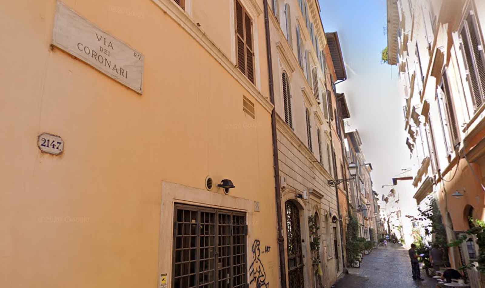 Roma, via dei Coronari