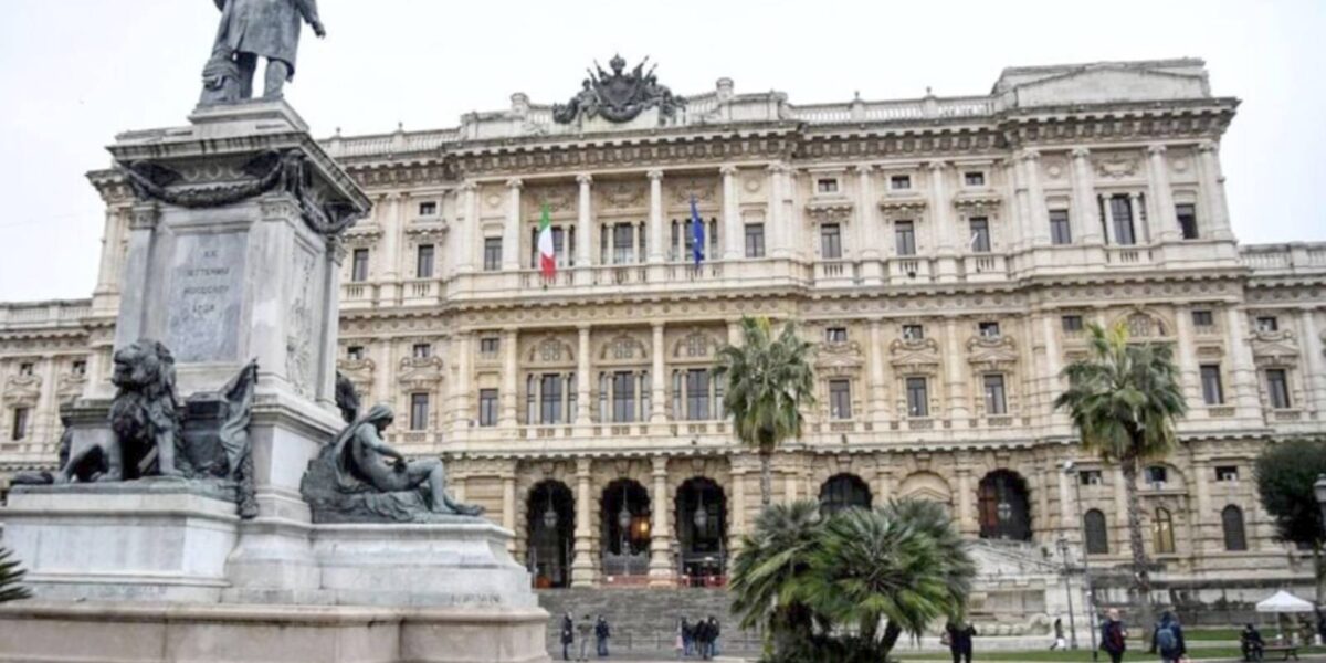 Roma, Palazzaccio, su piazza Cavour, sede della Suprema Corte di Cassazione