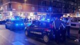 Roma, armato di coltello prende a pugni in faccia un passante con in braccio un neonato, poi picchia i Carabinieri