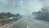 Incendi sulla Pontina, volontaria di protezione civile ferita durante le operazioni di bonifica