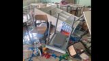 Roma, notte di follia nelle scuole di via Baccano: vandali in azione, vernice e banchi distrutti (FOTO)