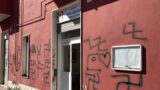 Roma, imbrattata la sede del Pd a Montespaccato: il giorno prima era stato cancellato un murale neofascista