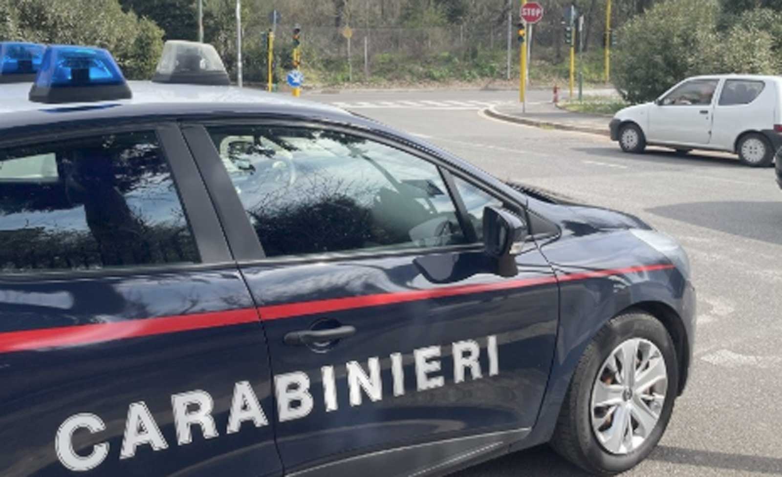 Carabinieri in azione a Caracalla