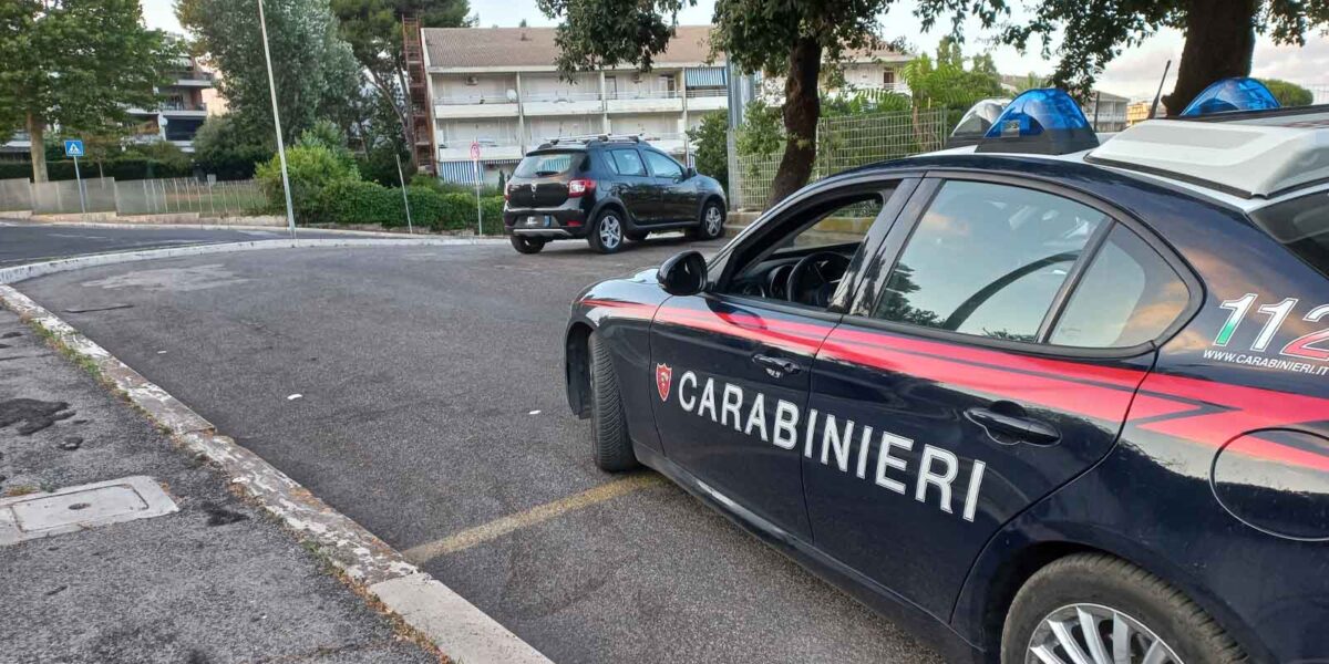 Carabinieri a Nettuno