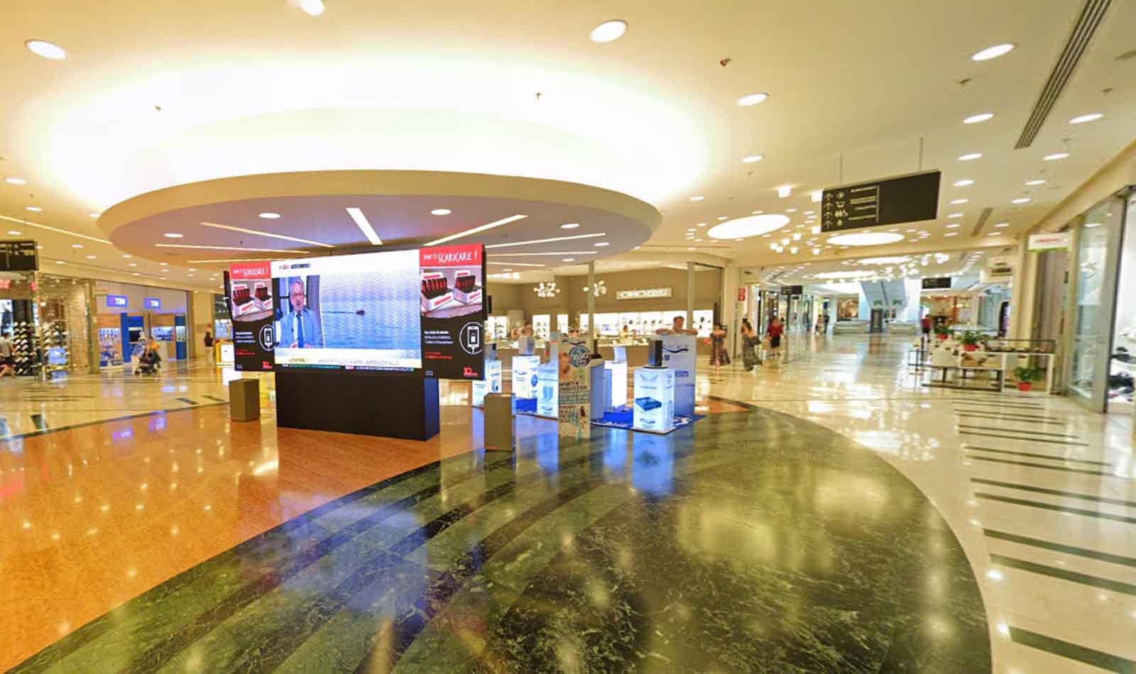 Centro Commerciale Roma Est