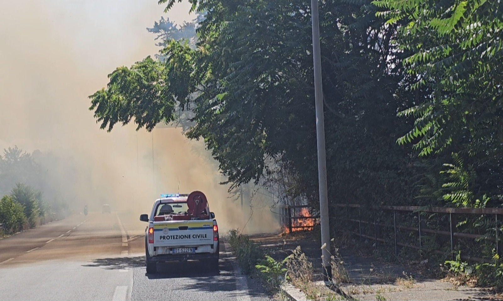 Incendio a Vigne Nuove a Roma