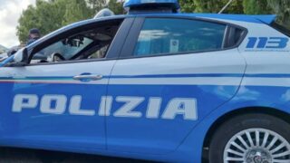 Ladispoli, colpo in gioielleria: caccia alla ‘banda del buco’ in fuga con il bottino
