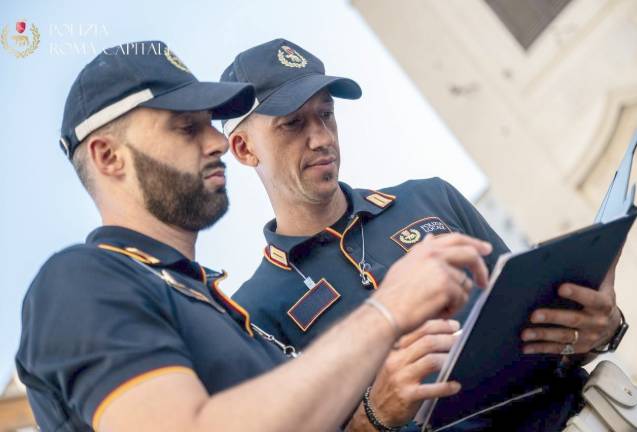 Polizia Locale in azione a Roma