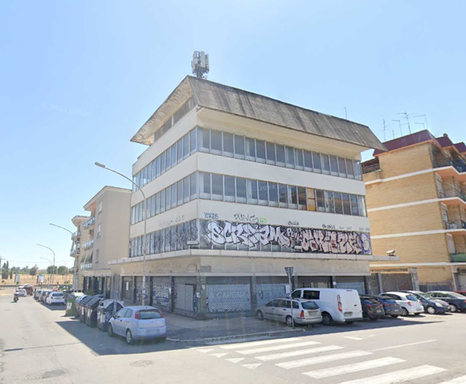 Roma, l'ex mobilificio di Centocelle che diiverrà moschea, foto Google Maps