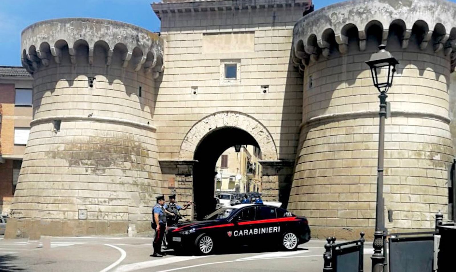 Velletri, controlli Carabinieri