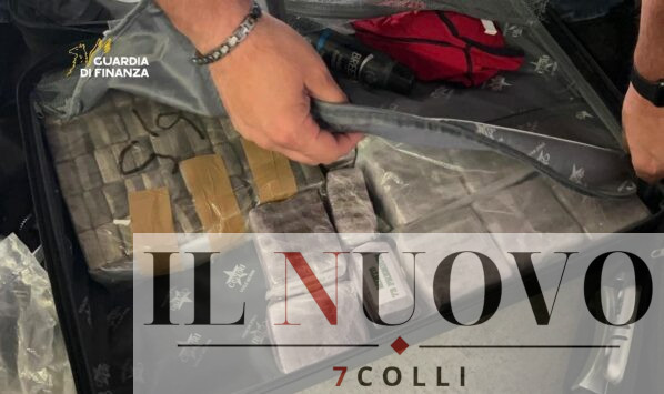 Droga sequestrata Guardia di Finanza
