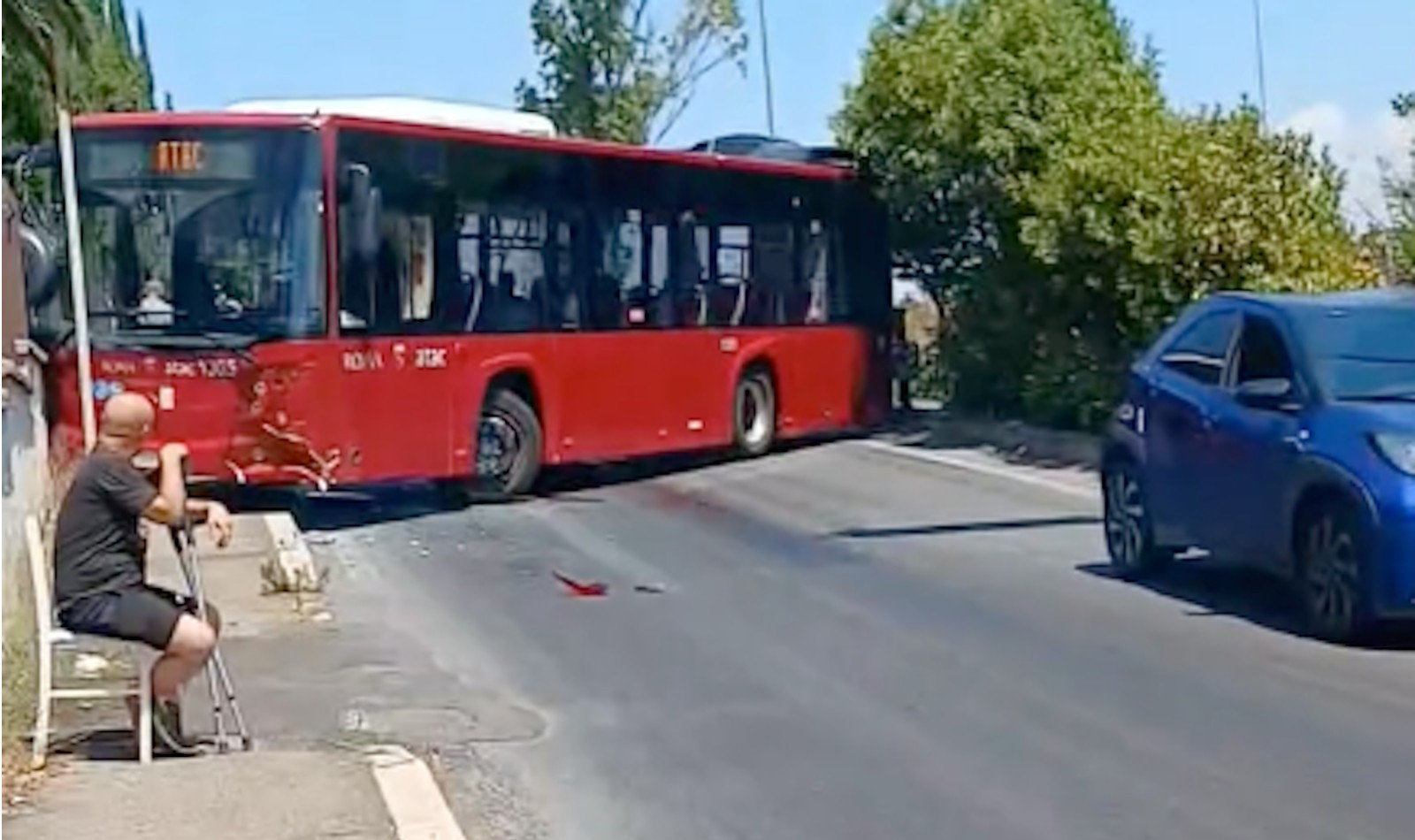 Viale dei romagnoli Acilia