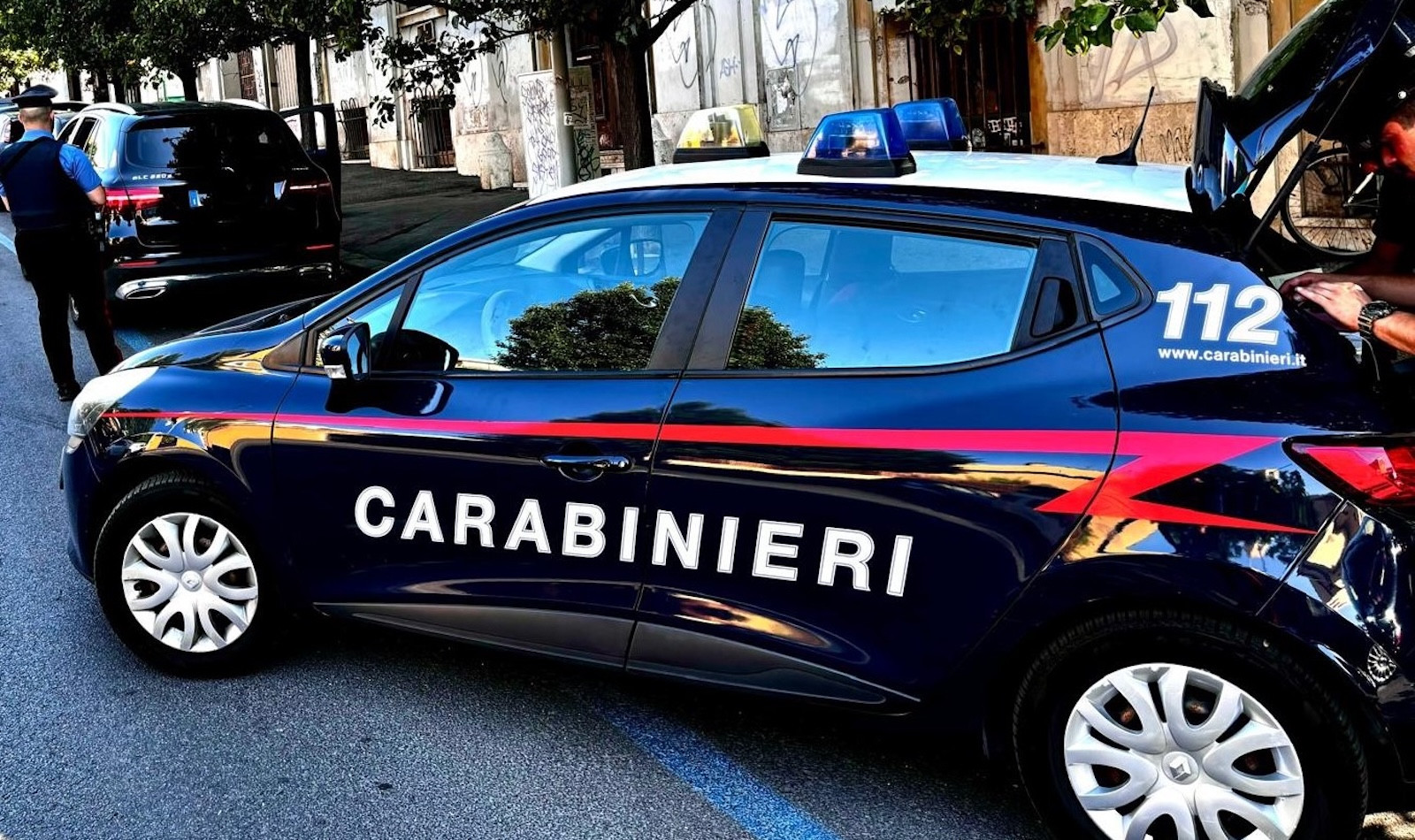 auto carabinieri