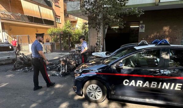 carabinieri Ostia incendio