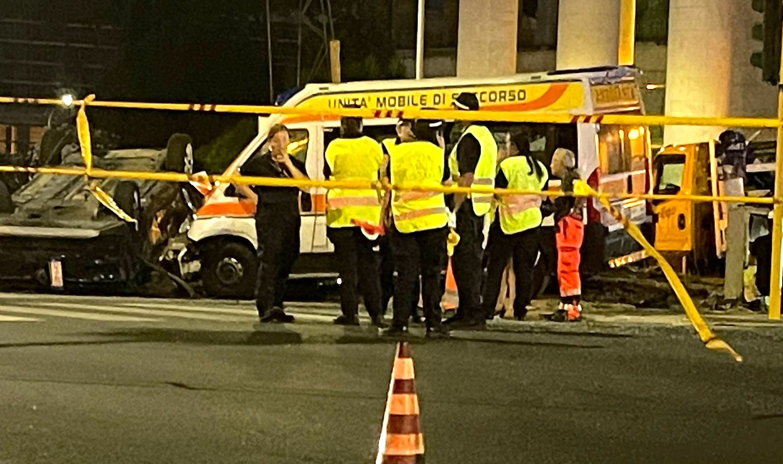 incidente Roma Eur via Cristoforo Colombo