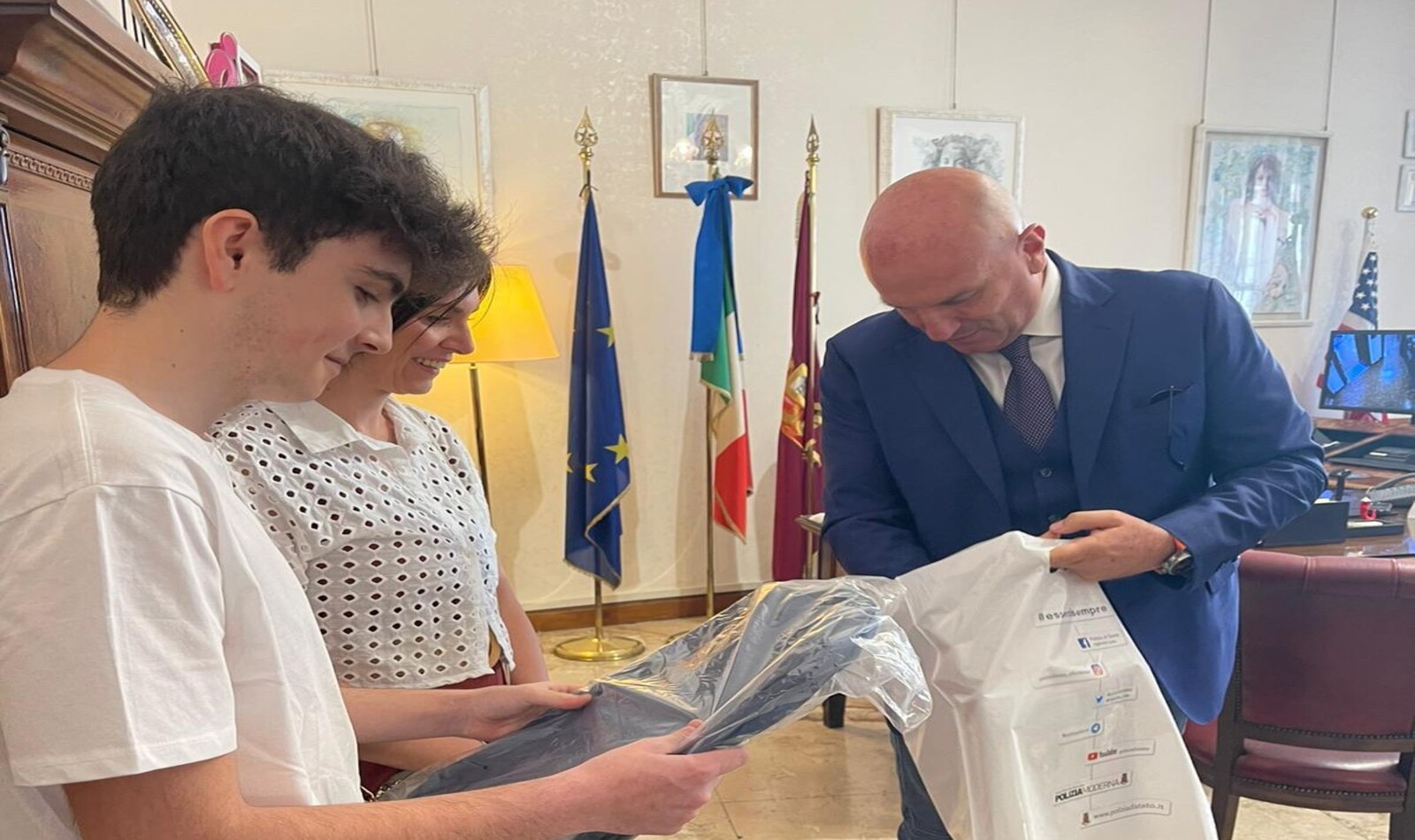 Incontro Lorenzo con Polizia